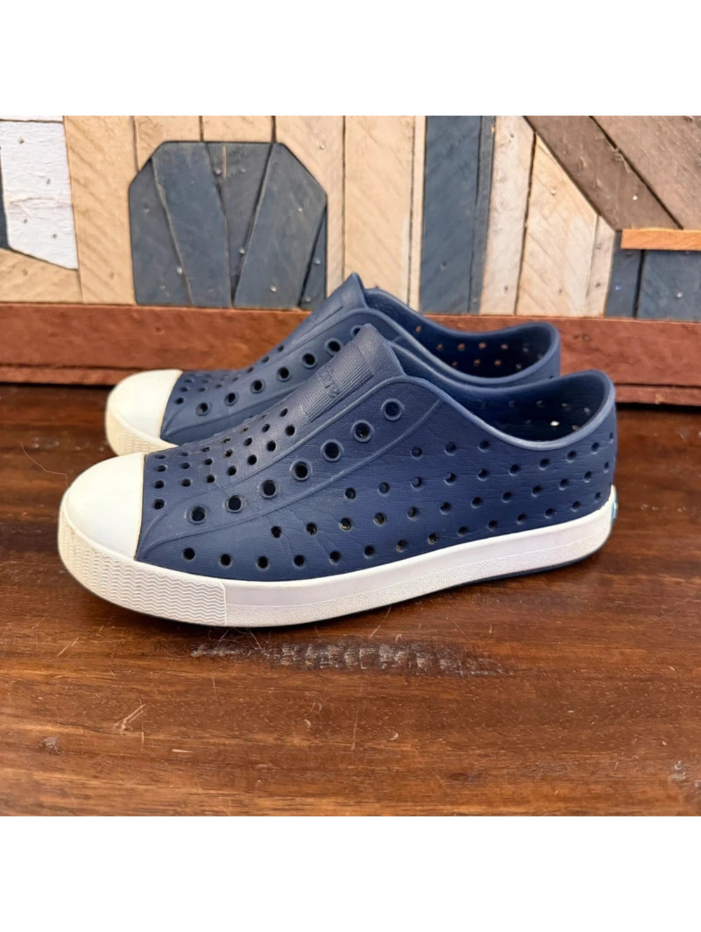 Native Shoes Jefferson Kids Slip On Water Sneakers Navy Blue - Size Youth J1